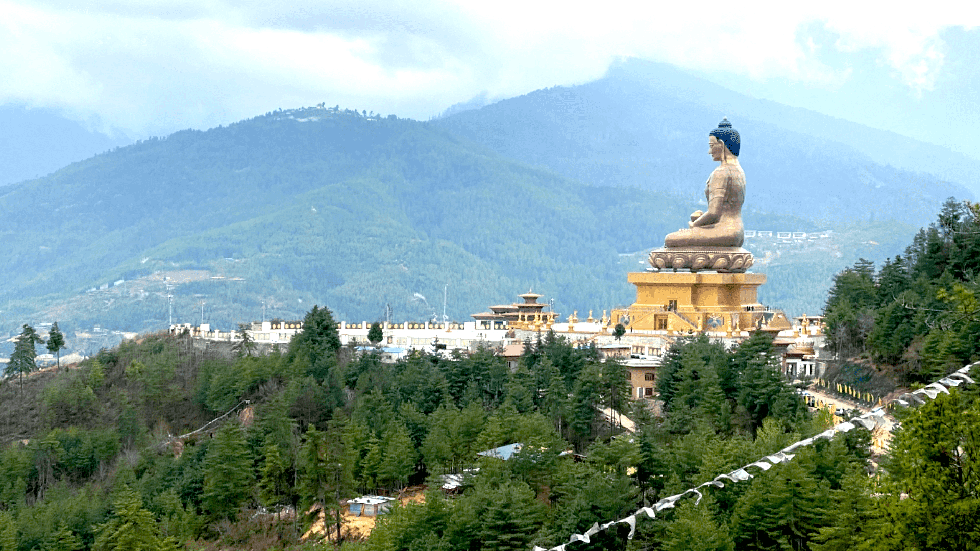 Buddha Dordenma Statue and Kuenselphodrang